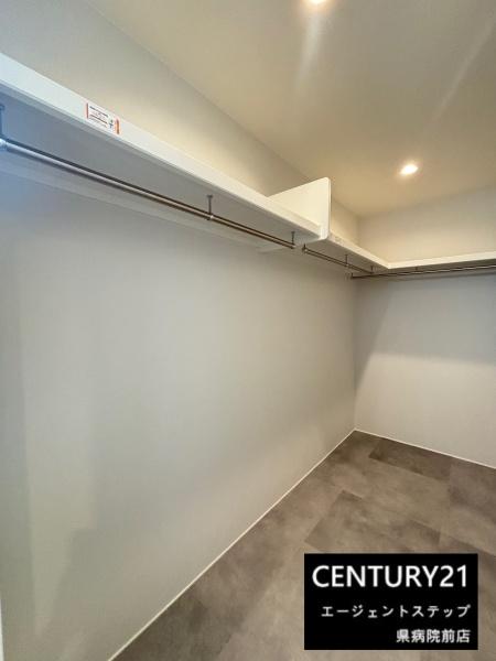 　収納　FCL（ファミリークローゼット）