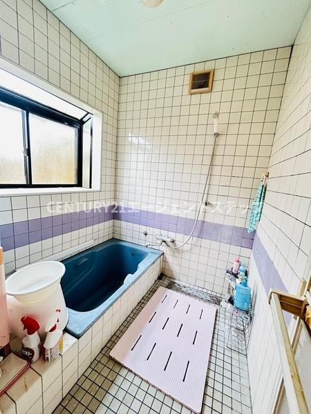 　バス　明るいバス空間が魅力です