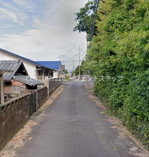 　前面道路含む現地写真　
