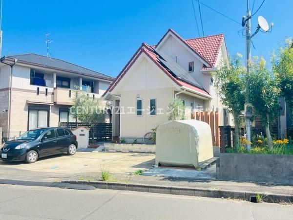 　駐車場　駐車場が敷地内にあります