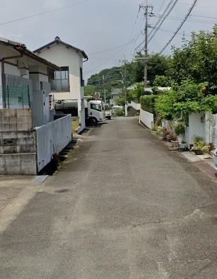 　前面道路含む現地写真　