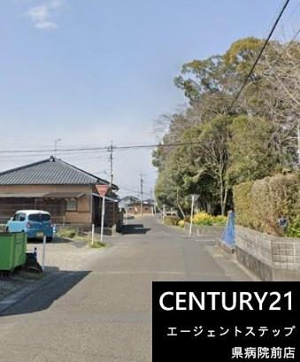 　前面道路含む現地写真　前面道路含む現地写真です