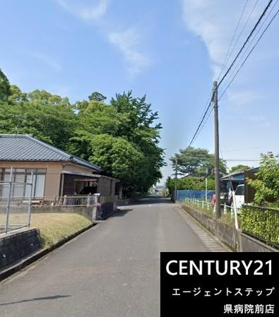 　前面道路含む現地写真　前面道路が整った現地写真です