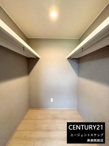 　収納　収納スペースが充実しています