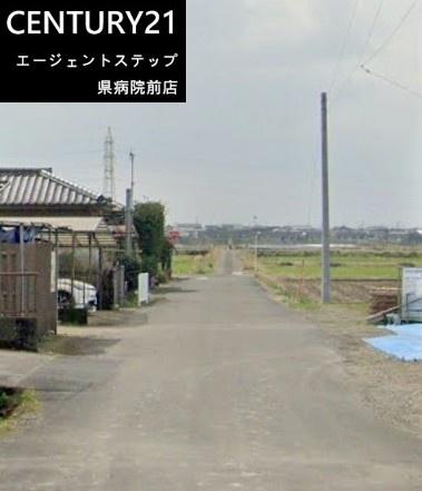 　前面道路含む現地写真　前面道路は見通し良好です