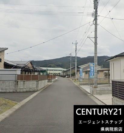 　前面道路含む現地写真　前面道路含む現地写真です