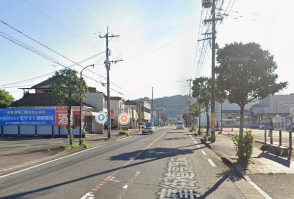 　前面道路含む現地写真　