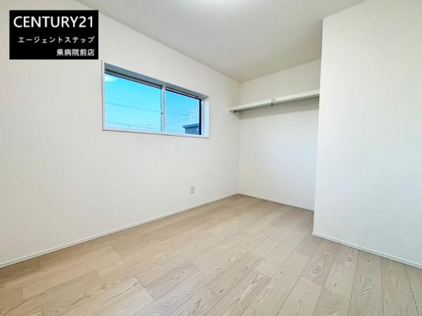 　洋室　明るい洋室が魅力です