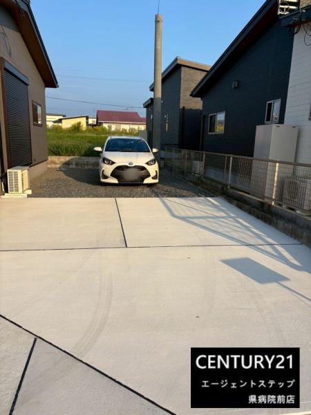 　駐車場　使いやすい駐車場です