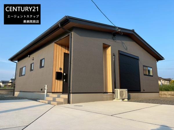 　その他現地　外観がおしゃれな戸建てです