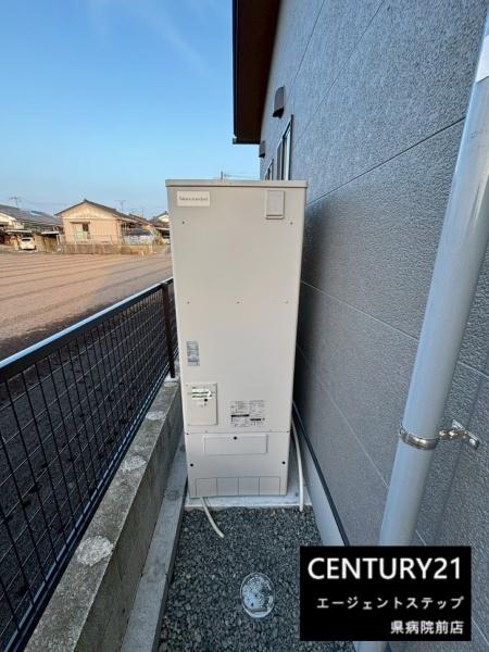 　その他現地　給湯器が設置されています