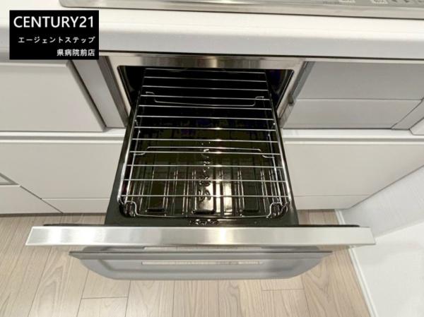 　キッチン　グリル付きのキッチンです