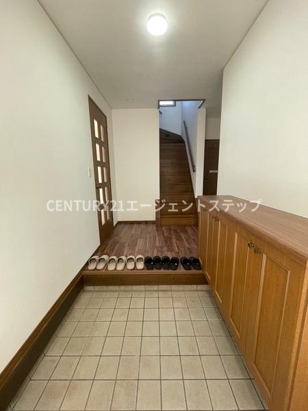 　玄関　
