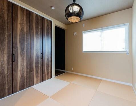 　和室　明るい和室が魅力です