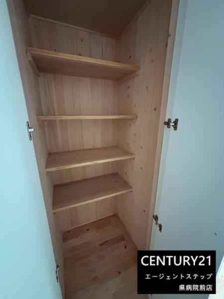 　収納　使いやすい収納スペースです