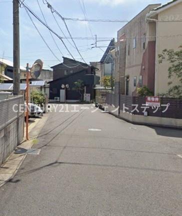 　前面道路含む現地写真　