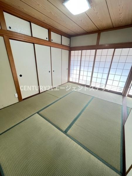 　和室　伝統的な落ち着きのある和室です