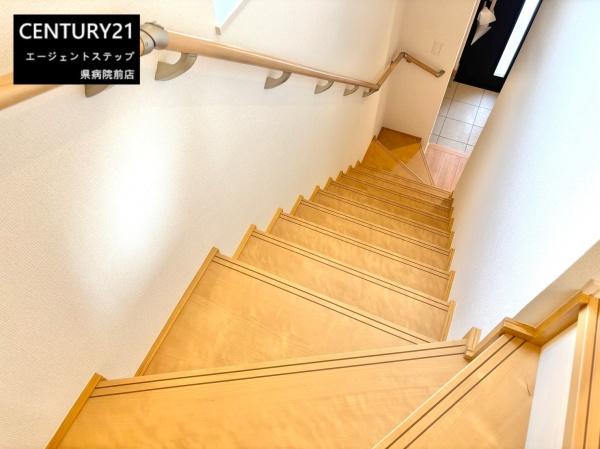 　その他内観　階段