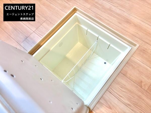 　収納　床下収納