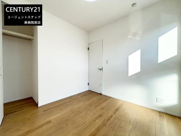 　子供部屋　子供部屋が明るい空間です