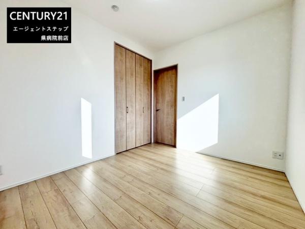 　寝室　寝室に明るさが広がります