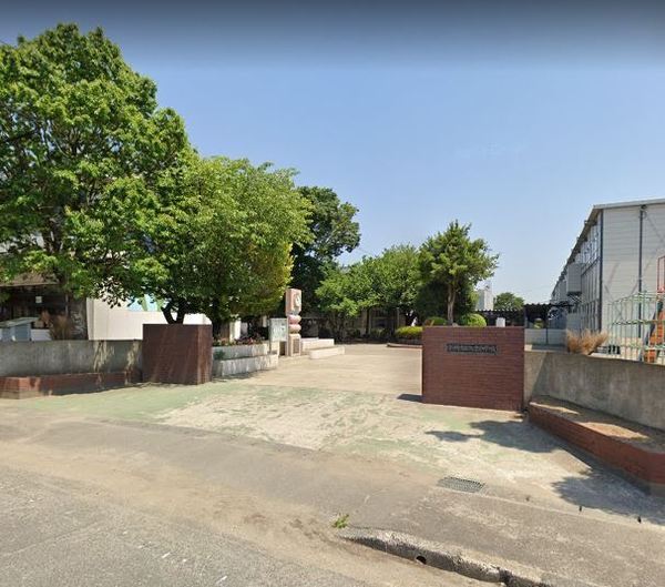 　都城市立祝吉小学校（小学校）／961m　