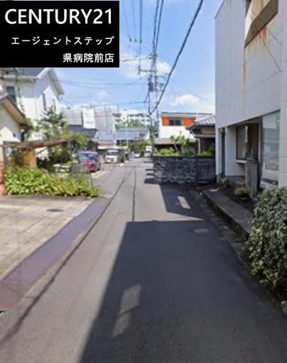 　前面道路含む現地写真　前面道路含む現地写真です