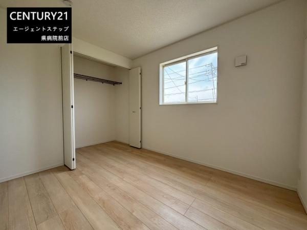 　子供部屋　収納付きの子供部屋です