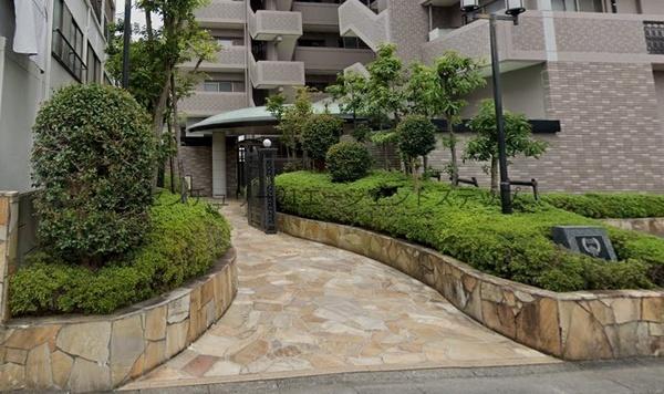 エイルヴィラグランシス橘通 エントランス  エイルヴィラグランシス橘通 エントランス