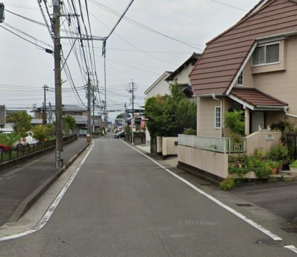 　前面道路含む現地写真　