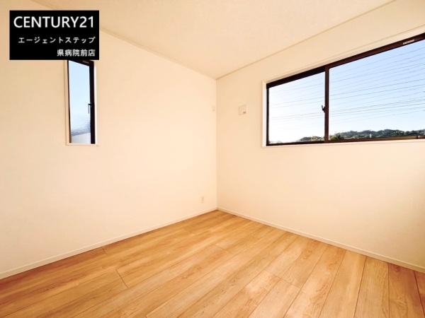 　洋室　洋室の開放感が魅力です