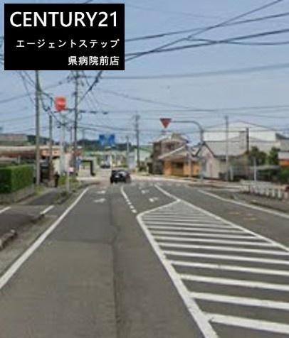 　前面道路含む現地写真　前面道路が分かる現地写真です