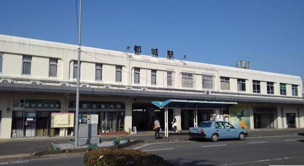 　都城駅(JR九州 日豊本線)（駅）／2417m　