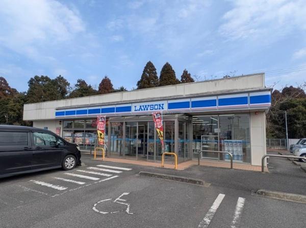 　ローソン大隅八合原店（コンビニ）／731m　