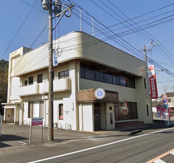 　鹿児島相互信用金庫岩川支店（銀行）／1159m　