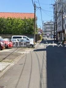 　前面道路含む現地写真　