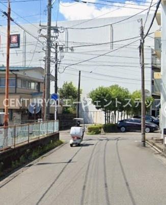 　前面道路含む現地写真　