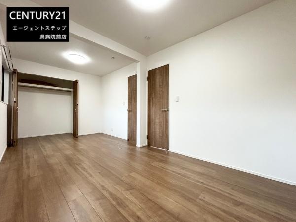 　洋室　洋室の広さが魅力です