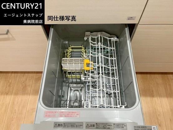 　キッチン　食器洗乾燥機同仕様写真です