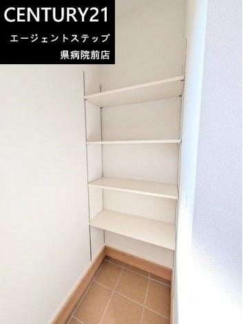 　収納　収納スペースが充実しています