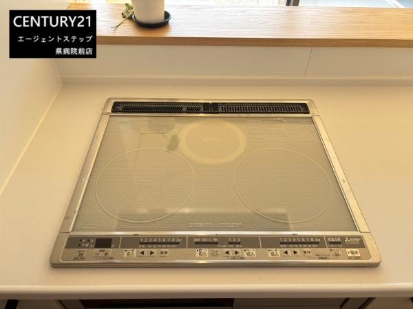 　その他　IHクッキングヒーター搭載キッチンです