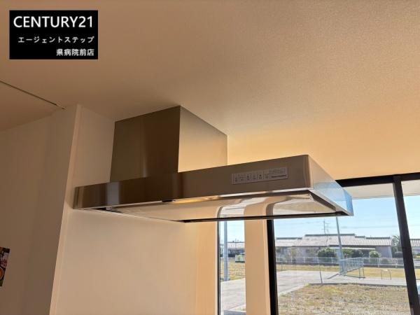 　キッチン　キッチンに大きな窓が魅力です