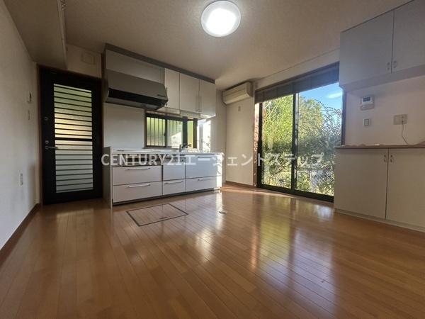 　リビング　明るいリビング空間です