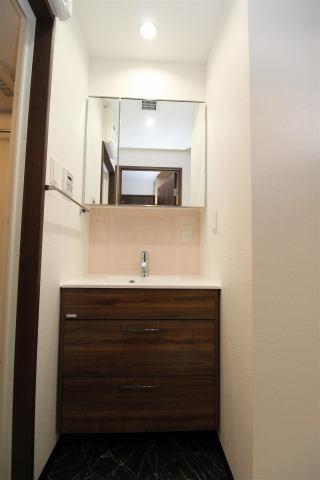 　洗面台・洗面所　