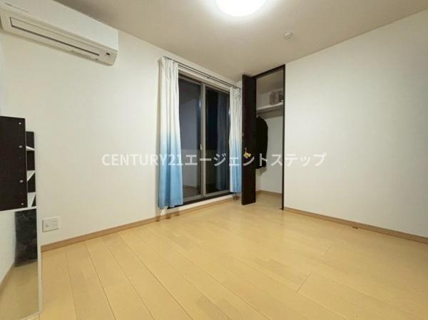 　洋室　シンプルな洋室です