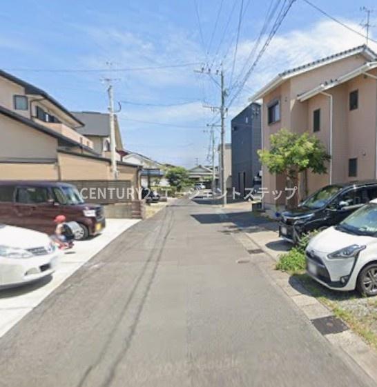 　前面道路含む現地写真　前面道路含む現地写真です