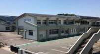 　宮崎市立穆佐小学校（小学校）／840m　