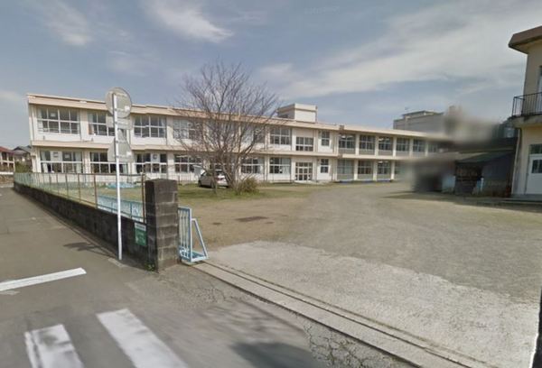 　宮崎市立広瀬小学校（小学校）／1058m　