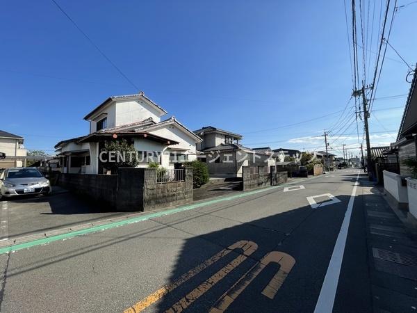 　前面道路含む現地写真　