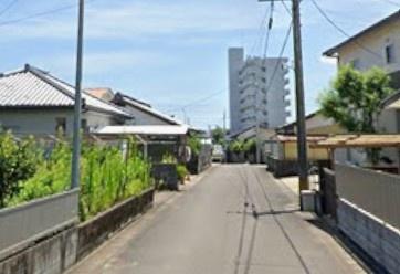 　前面道路含む現地写真　